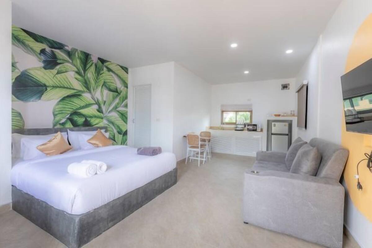 In-room safe, desk, laptop workspace, blackout curtains