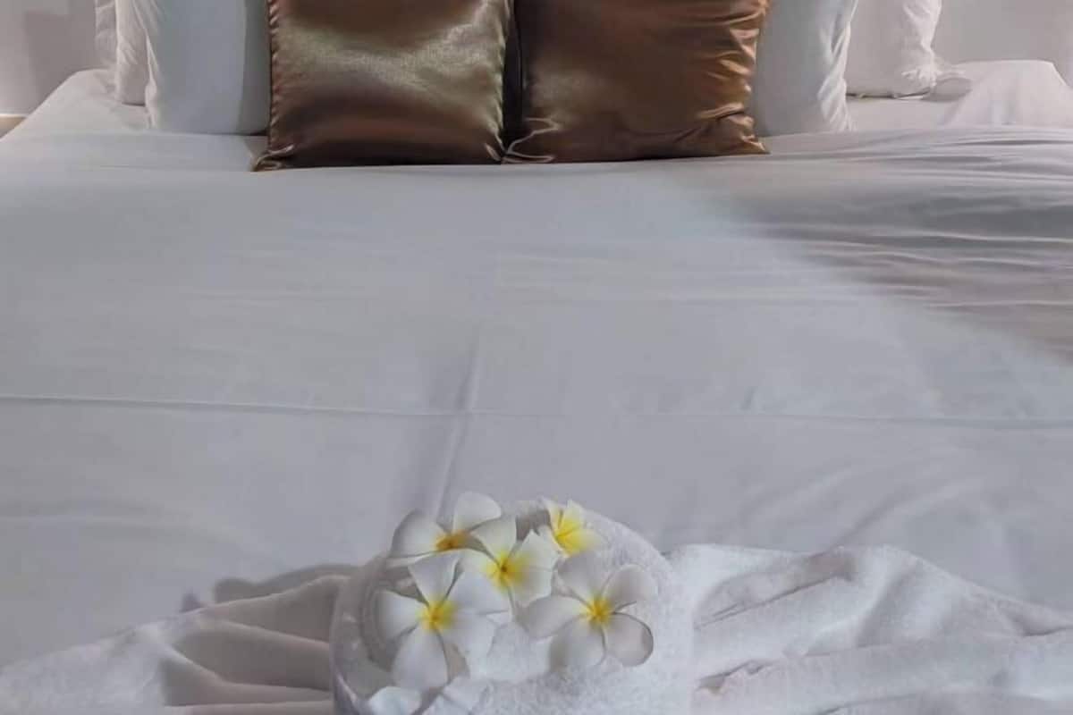 In-room safe, blackout drapes, free WiFi, bed sheets