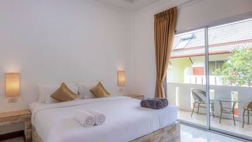 In-room safe, desk, laptop workspace, blackout drapes