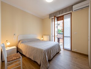 2 dormitorios y Internet