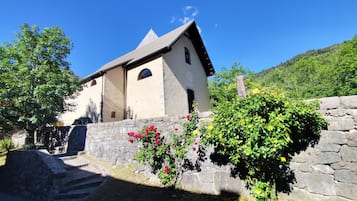 Esterni