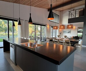 Interior - Exclusive design and unique spaces Polo Country (Pilar)