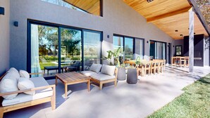 Outdoor dining - Exclusive design and unique spaces Polo Country (Pilar)