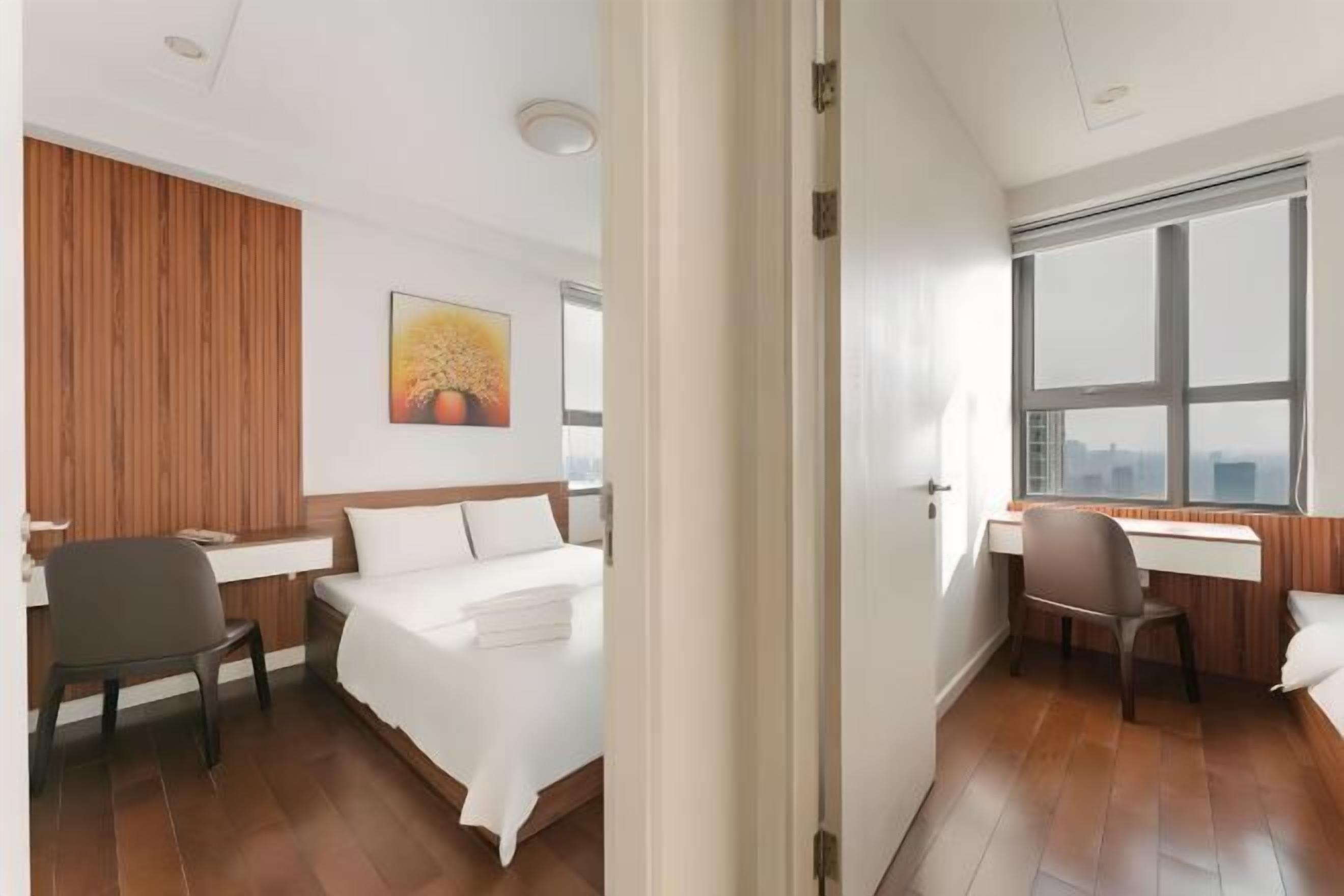 Pillowtop beds, desk, blackout drapes, soundproofing