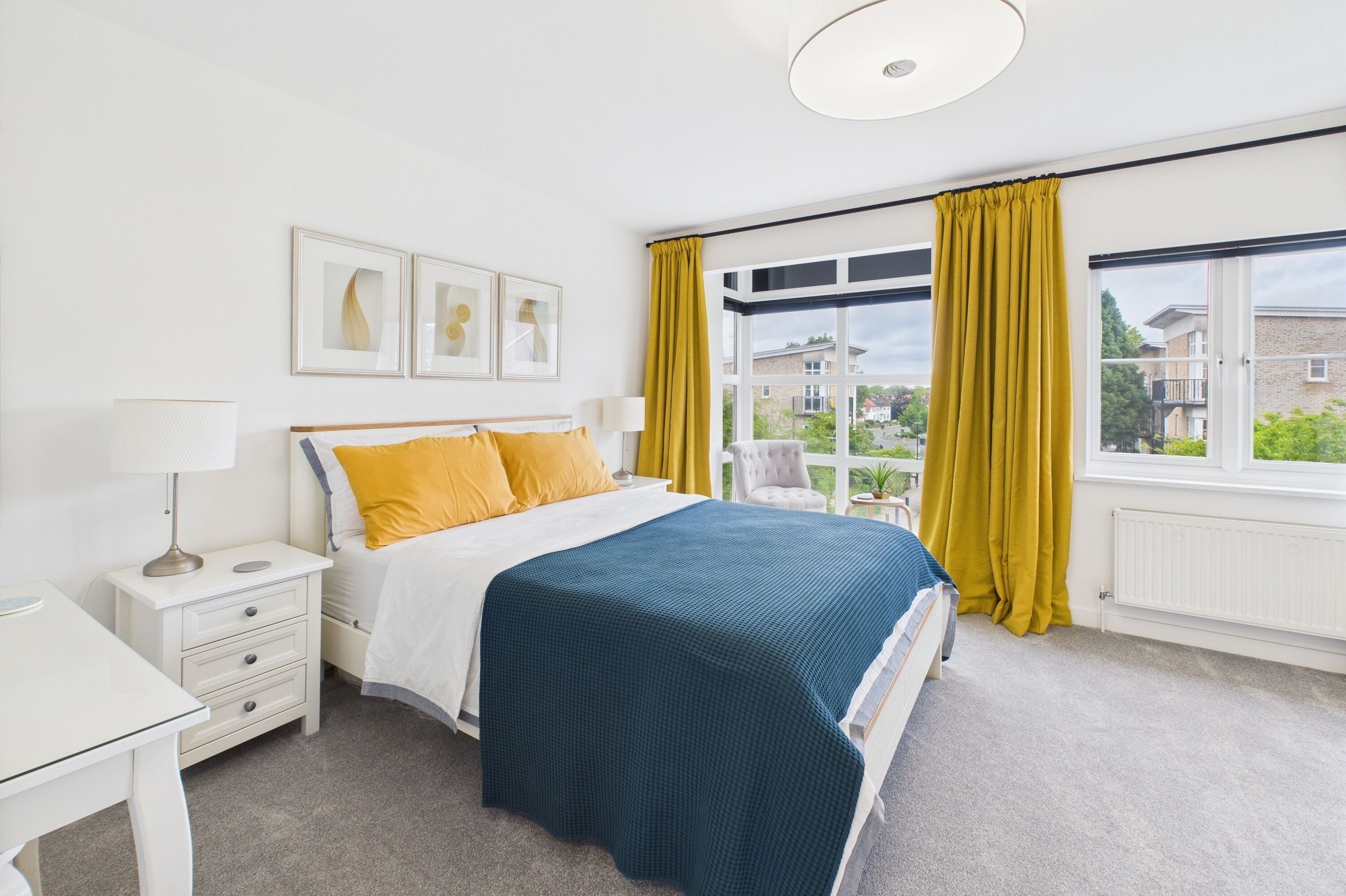 3 bedrooms, desk, iron/ironing board, free WiFi