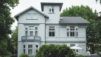 واجهة المنشأة