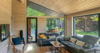 Cozy home in Dronningmølle with sauna