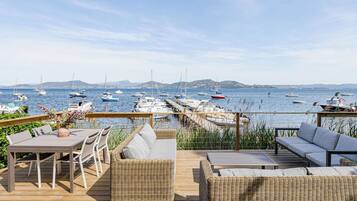 Vila Comfort, Bebas Asap Rokok, pemandangan laut | Teras/patio