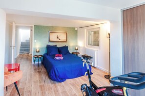 Villa Confort, non-fumeurs, vue mer | 6 chambres, matelas Select Comfort, chambres insonorisées