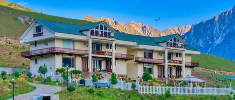 Fachada da propriedade