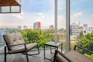 Interior - w* | Enchanting Loft w/ Balcony in Roma Norte (Ciudad de México)