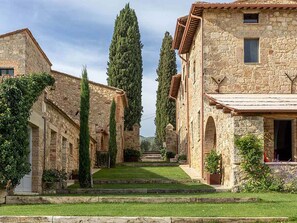 Villa, fumatori | 7 camere