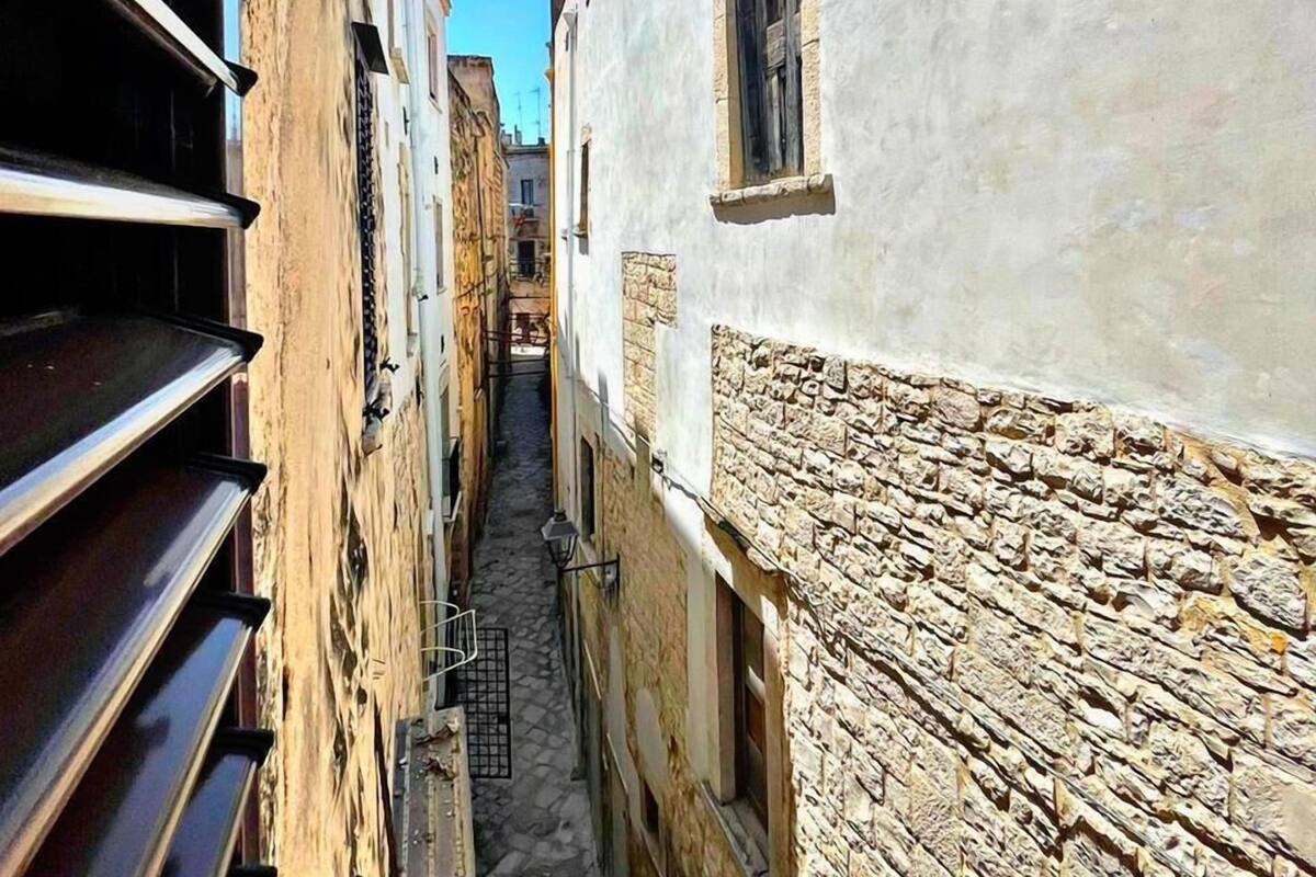 Vue sur la rue