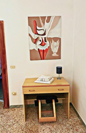 Appartement familial, vue sur la mer | Accès au Wi-Fi (inclus), literie fournie