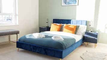 Apartment | 2 bedrooms, free WiFi, bed sheets