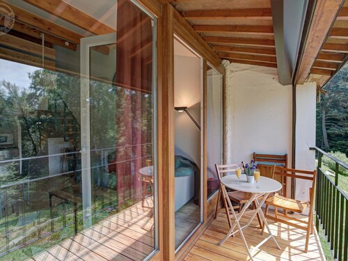 Mountain triplex with sauna and balcony in Chalmazel