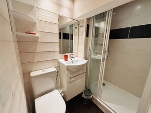 Bathroom - Triplex for 6, near slopes, balcony, pets allowed (Peisey-Vallandry)