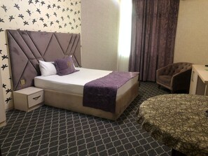 コンフォート ルーム シティビュー | ノートパソコン用作業スペース、WiFi (無料)