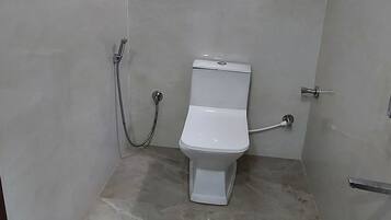 Shower, towels, soap, shampoo