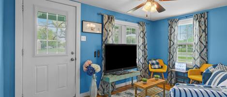 Smart TV, books, offices