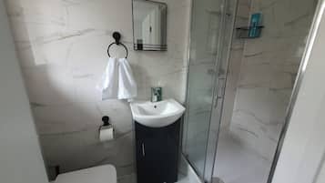 House | Bathroom