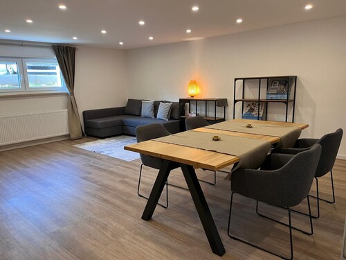 Neu! Große Ferienwohnung 3 ZKB 90 m² mit Netflix und PS5