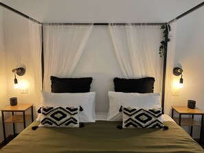 2 bedrooms, iron/ironing board, WiFi, bed sheets - The neighborhoods of Spaccanapoli B&B PARTENOPE (Napoli)