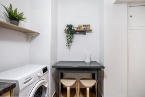 Interior - Starry Nights - Elegant Studio in Athens (Greece - Athens)