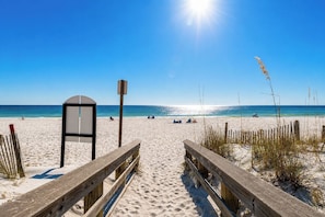 Beach - Tiny Home on the Boardwalk | Walk to the Beach (Fort Walton Beach)