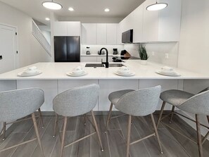 4 habitaciones y acceso a internet 