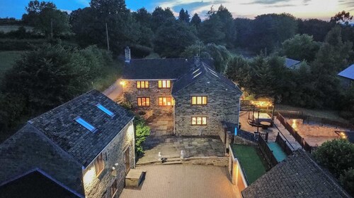 Habberjam Farm: Swimming Pool, Sauna, Hot Tub, Fire Pit