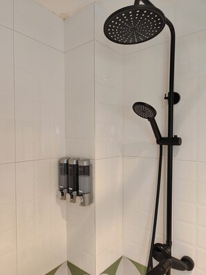 Miscellaneous - Shanghai Dreams - Urban Vibes in Xuhui District (Shang Hai Shi)