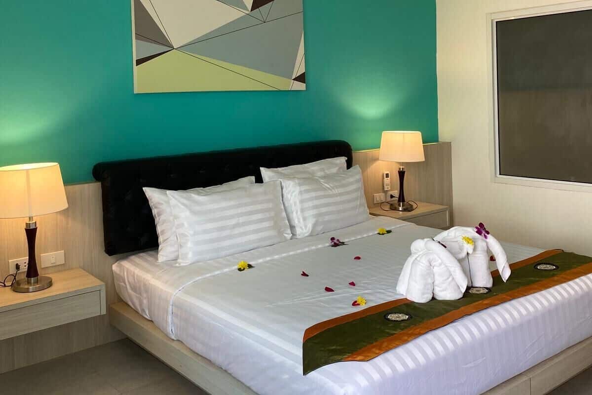 Deluxe Double Room, Pool View