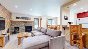 Condo, 1 Bedroom | Living area | Smart TV - Snowcreek Ii #279 1 Bedroom Condo (Mammoth Lakes)