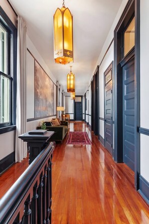 Uklassifisert bilde, 2 av 47, knapp