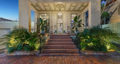 Grand NOLA Estate | Heated Pool