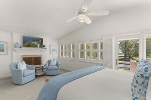 6 bedrooms, free WiFi, bed sheets