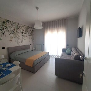 Comfort Double Room, Balcony | Free WiFi - My Comfort Suite (Naples)