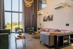 TV - Stunning 5BHK Luxury Villa with Private Pool, Jacuzzi & Lift A1 (Grand Morrod)