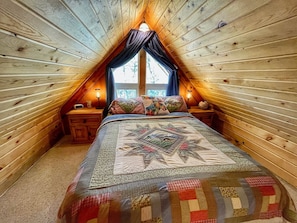Iron/ironing board, WiFi, bed sheets - Freshly remodeled- hot tub+firepit (Grand Lake)