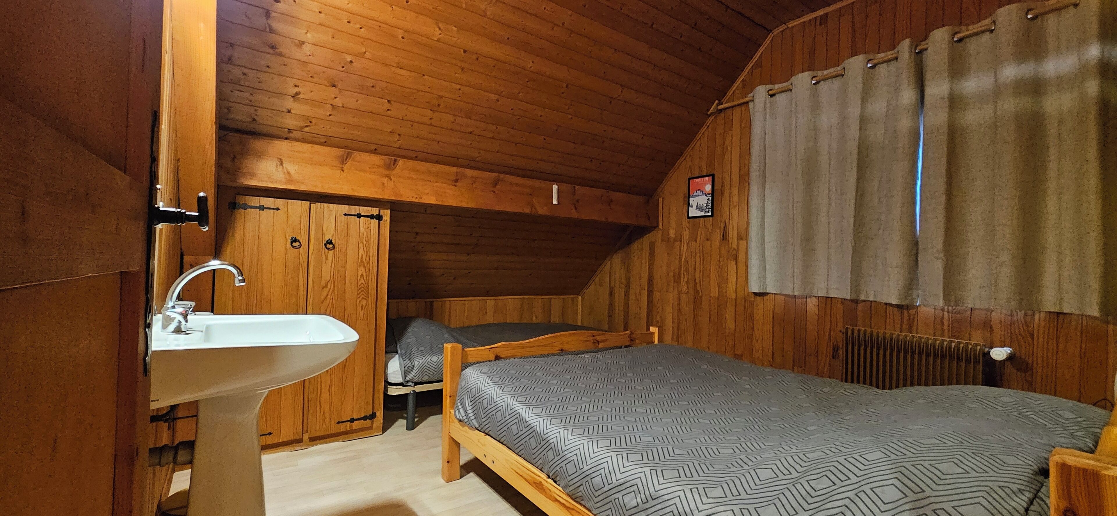3 chambres, fer et planche à repasser, lit parapluie, Wi-Fi gratuit