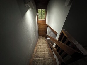 Interior - Convenient, Clean, Cozy, Cheap (Tallahassee)