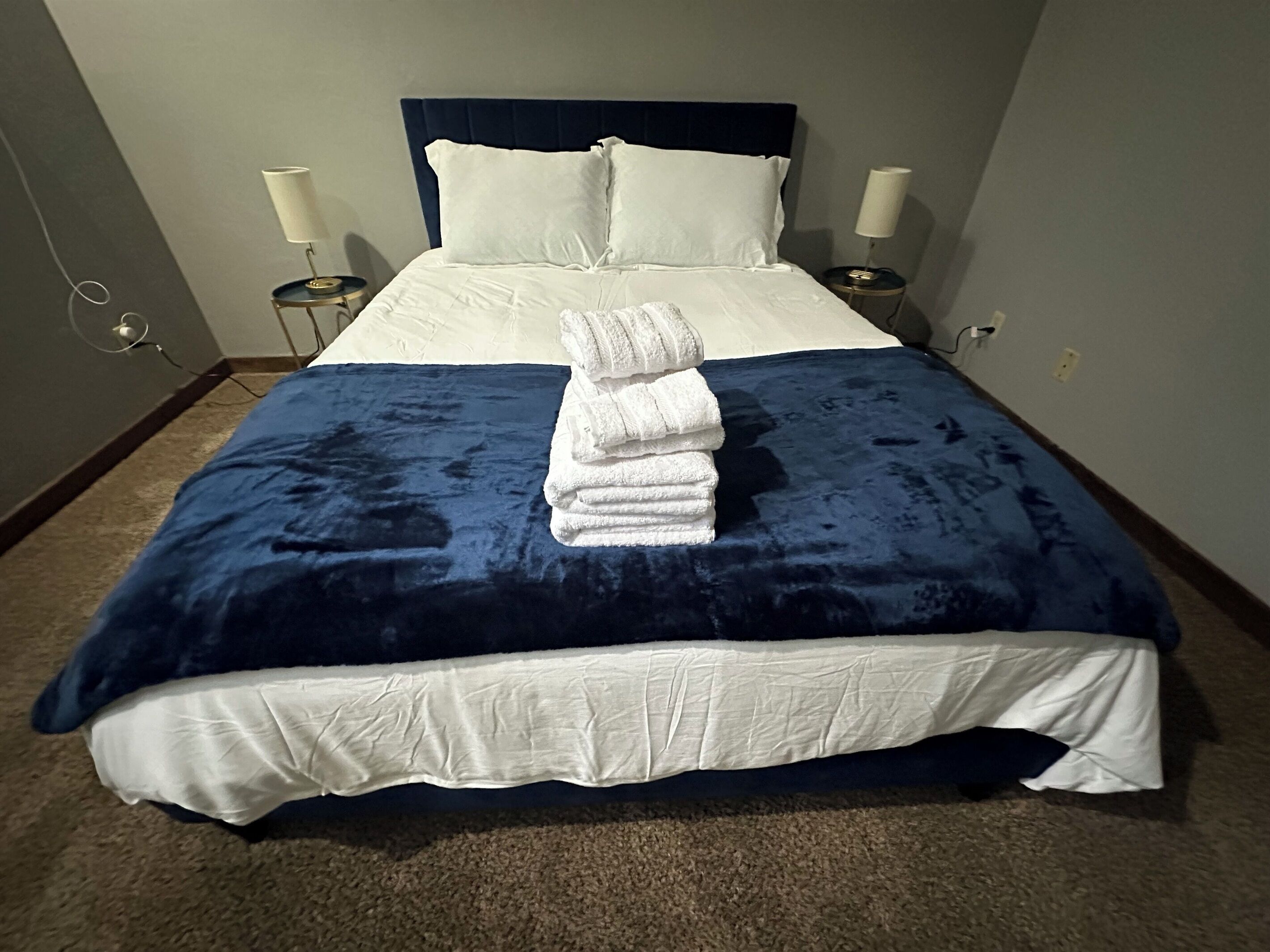 1 bedroom, desk, free WiFi, bed sheets