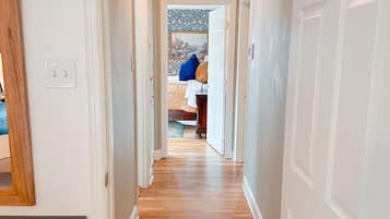 2 bedrooms, desk, iron/ironing board, travel crib