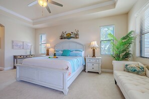 3 bedrooms, desk, iron/ironing board, free WiFi