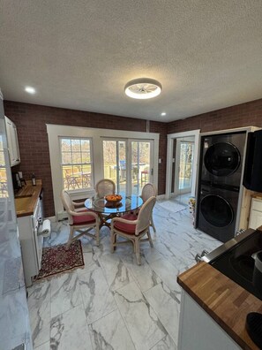 Fridge, microwave, oven, stovetop - The Sun Filled Cozy Creamery (Plainville)