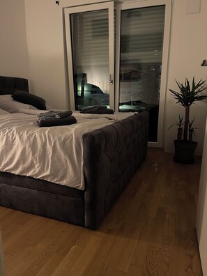 2 chambres, Wi-Fi gratuit, draps fournis
