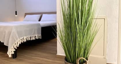 Modern apartment nearby university & the "Elster cycle path"-Karls Apartment B14