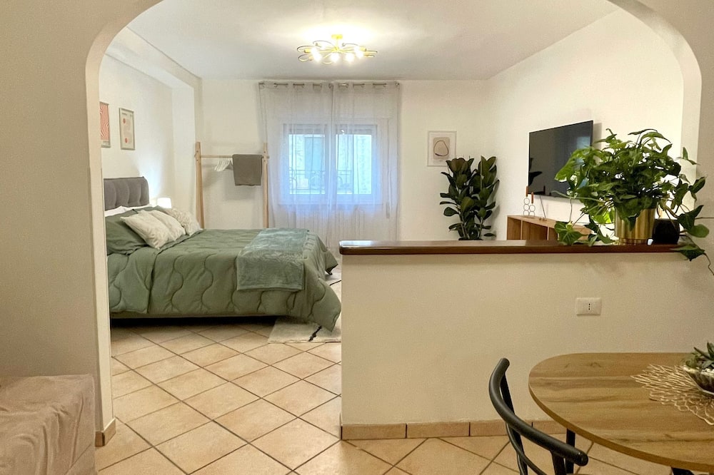 ROSY SUITE BED & BREAKFAST