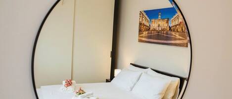 2 slaapkamers, een kluis op de kamer, een strijkplank/strijkijzer